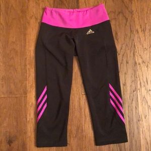 Adidas Size Small Cropped Yoag Running Pants